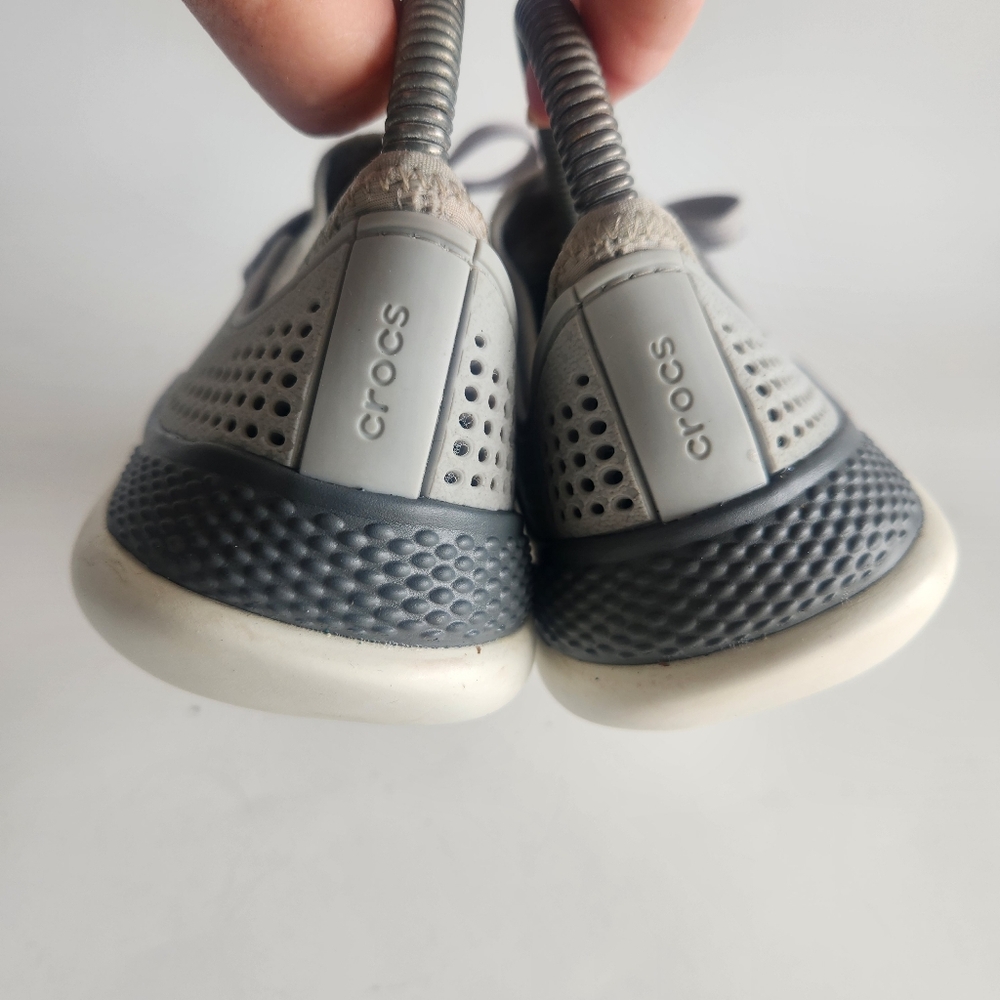 Crocs LiteRide PACER 360 Women's Size 7 Grey Perforated Sneakers Shoes Trainers - Picture 8 of 16